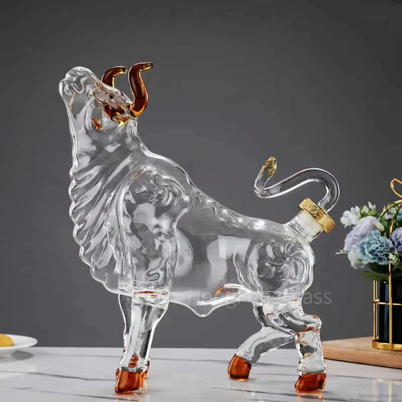 1000ML Cow Shaped Lead-Free Wine Decanter Lead-Free Glass Bottle Whiskey Decanter for Liquor Scotch Bourbon