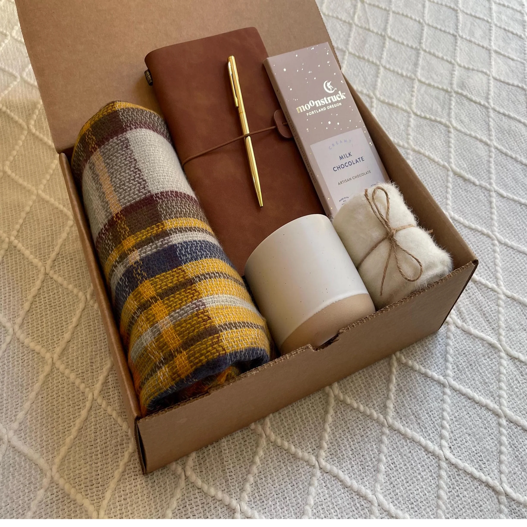 Christmas Gift Box, Christmas Self Care Box, Hygge Christmas Gift, Hygge Gift Box, Christmas Gift Basket, Holidays Gift Set, Women Gift Box